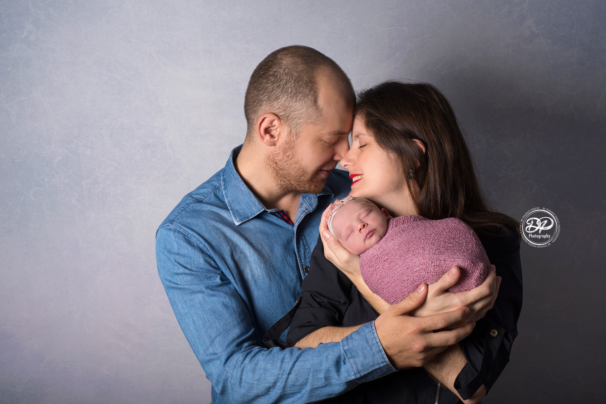 Fotografia de Família em ensaio newborn, Fotografia Newborn de Família