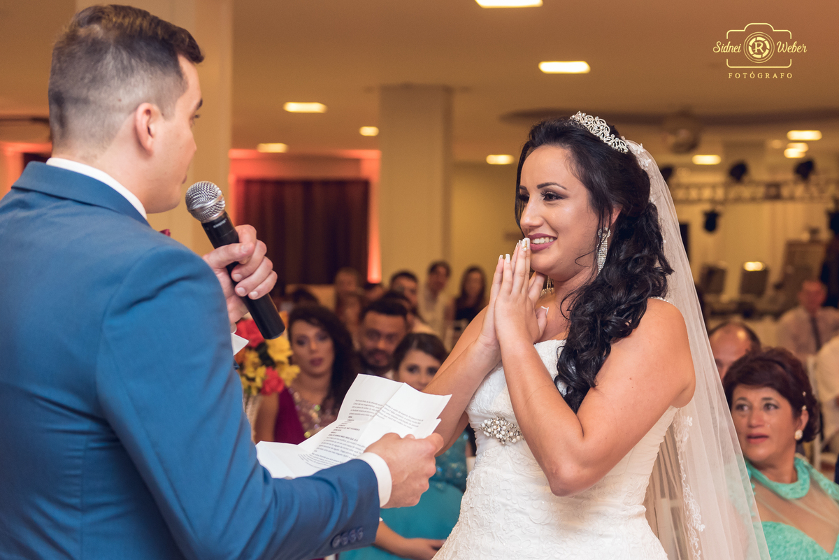 Declaração surpresa do noivo