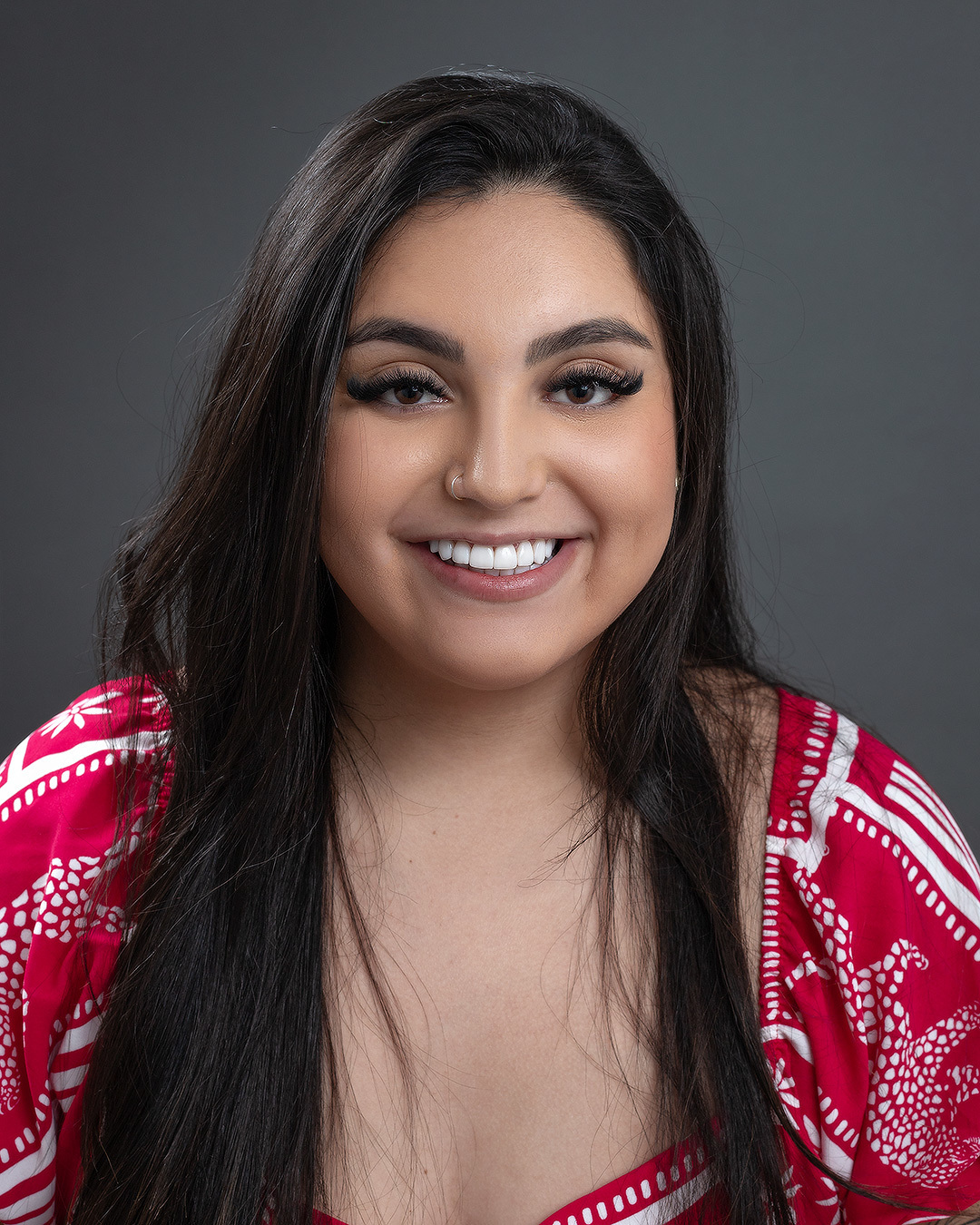 respeitando a anatomia dos dentes. Alla Vita Odontologia transforma e cuida do seu sorriso.