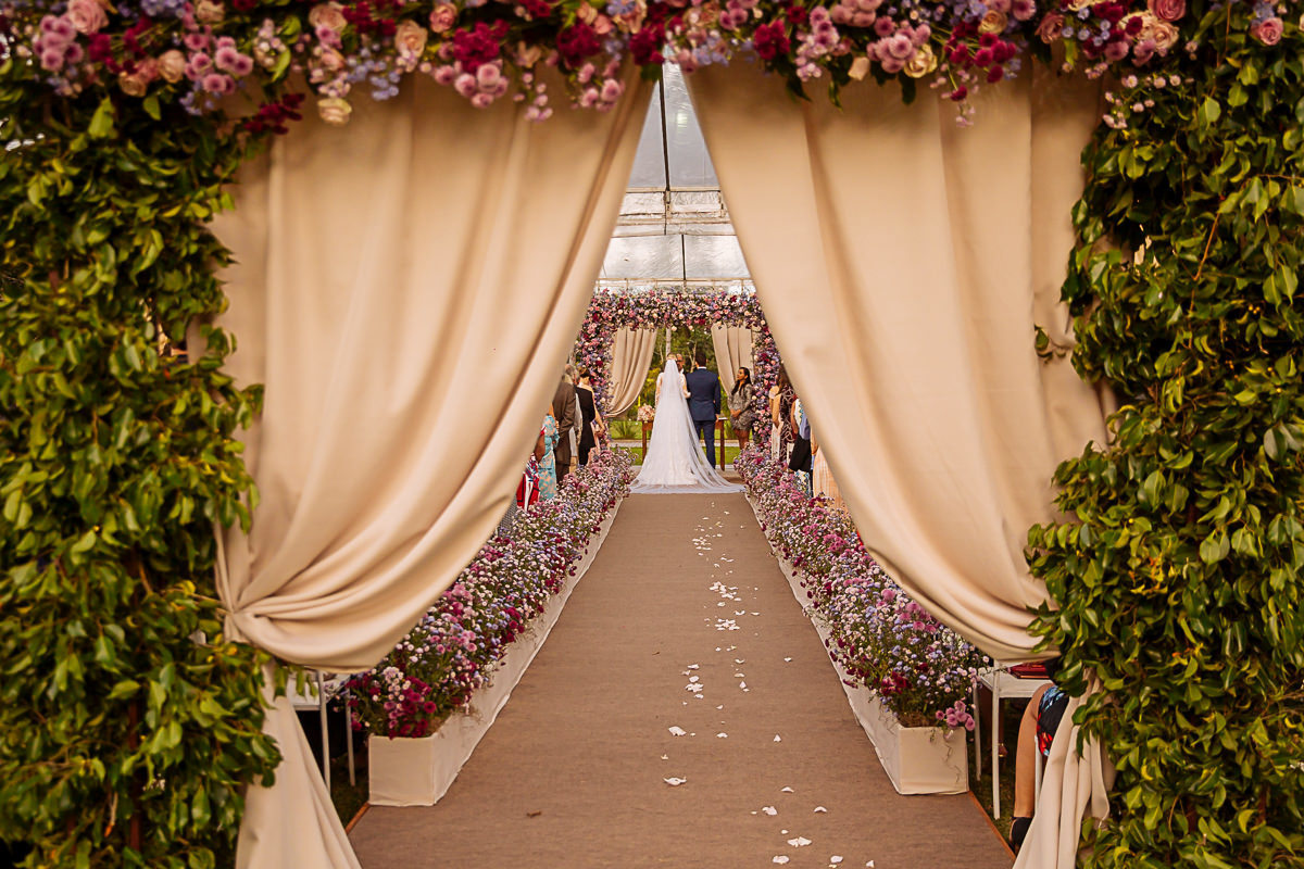 detalhe do corredor da cerimônia