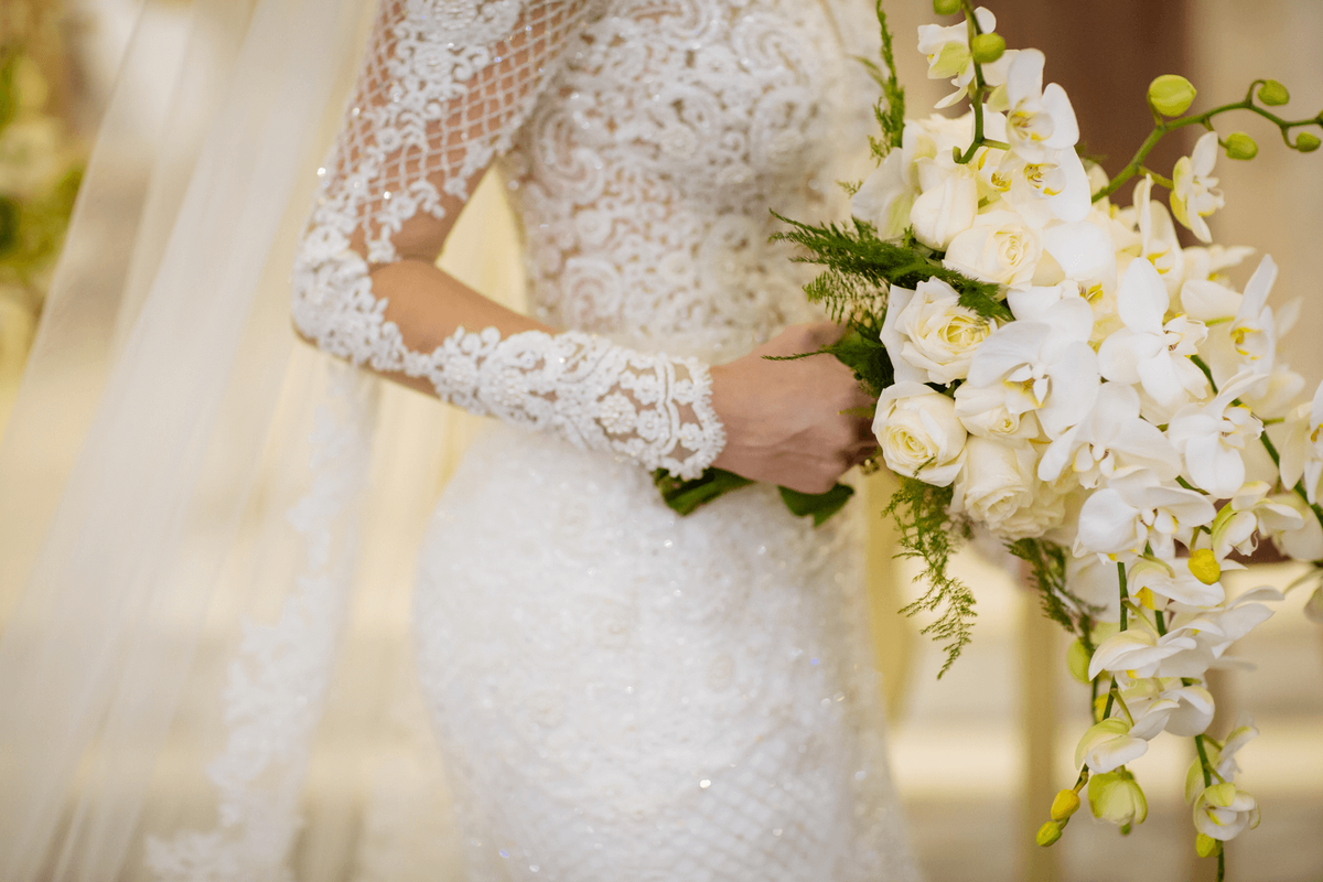 registro fotográfico de um casamento em Alegre-ES por Schmitz Fotografia, fotógrafos de casamento no Espírito Santo, detalhe do buquê da noiva