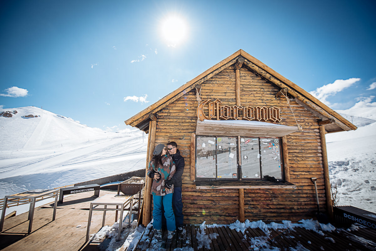 noivos se abraçando
