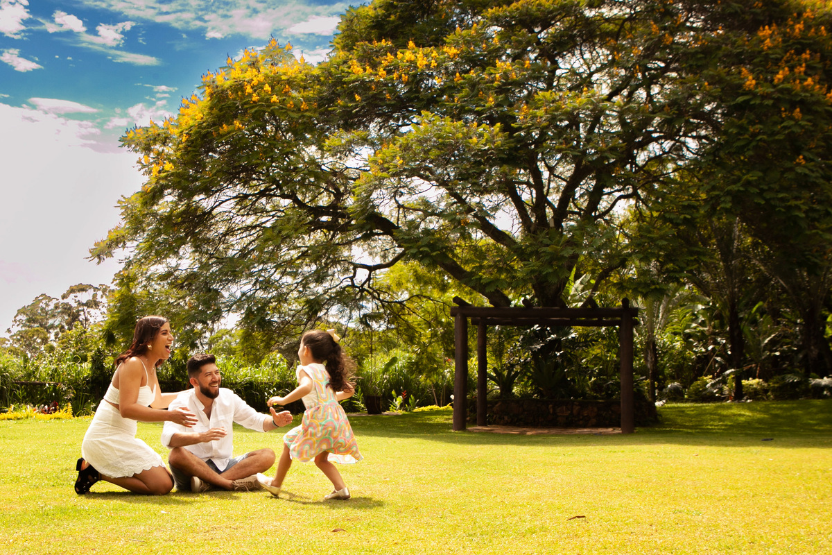 ensaio de família no campo  de Luna