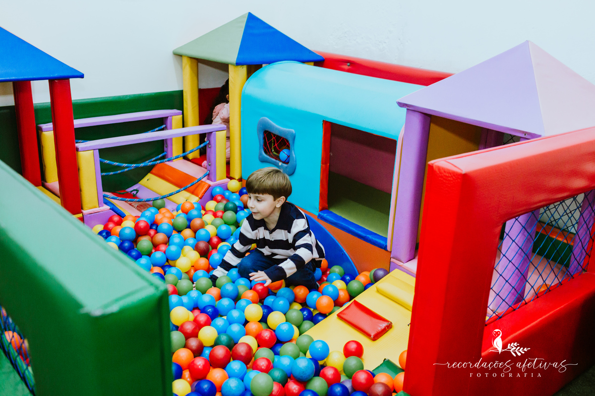 Aniversário Infantil com Tema Sonic Realizado no Espaço Play Buffet em Osasco