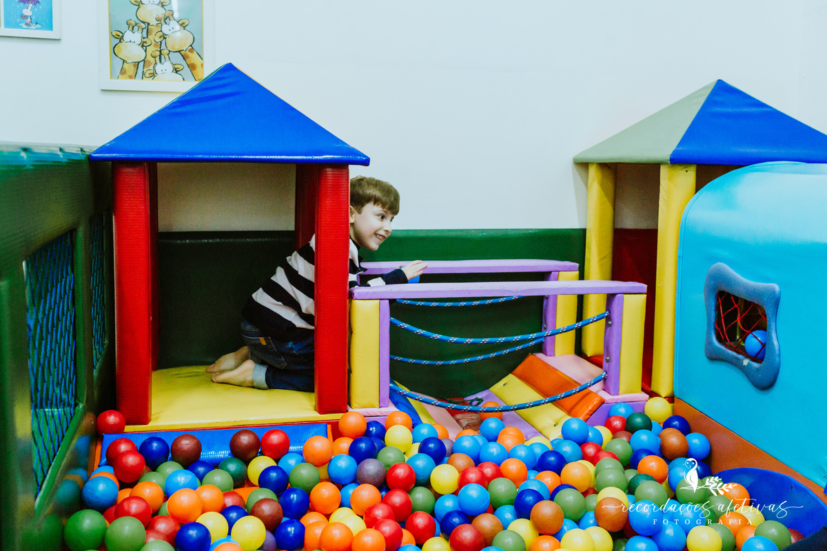 Aniversário Infantil com Tema Sonic Realizado no Espaço Play Buffet em Osasco