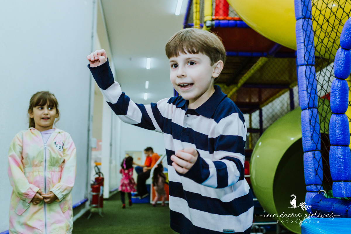 Aniversário Infantil com Tema Sonic Realizado no Espaço Play Buffet em Osasco