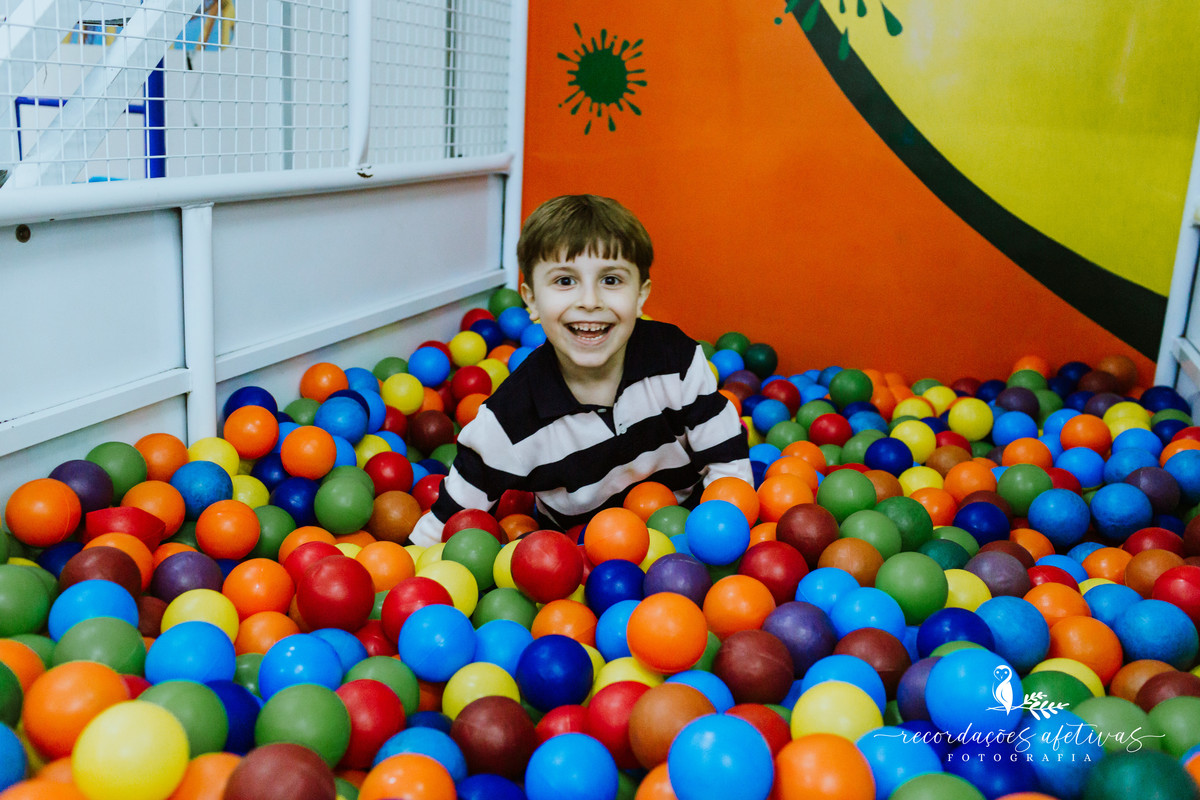 Aniversário Infantil com Tema Sonic Realizado no Espaço Play Buffet em Osasco