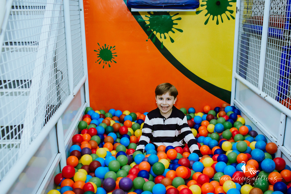 Aniversário Infantil com Tema Sonic Realizado no Espaço Play Buffet em Osasco