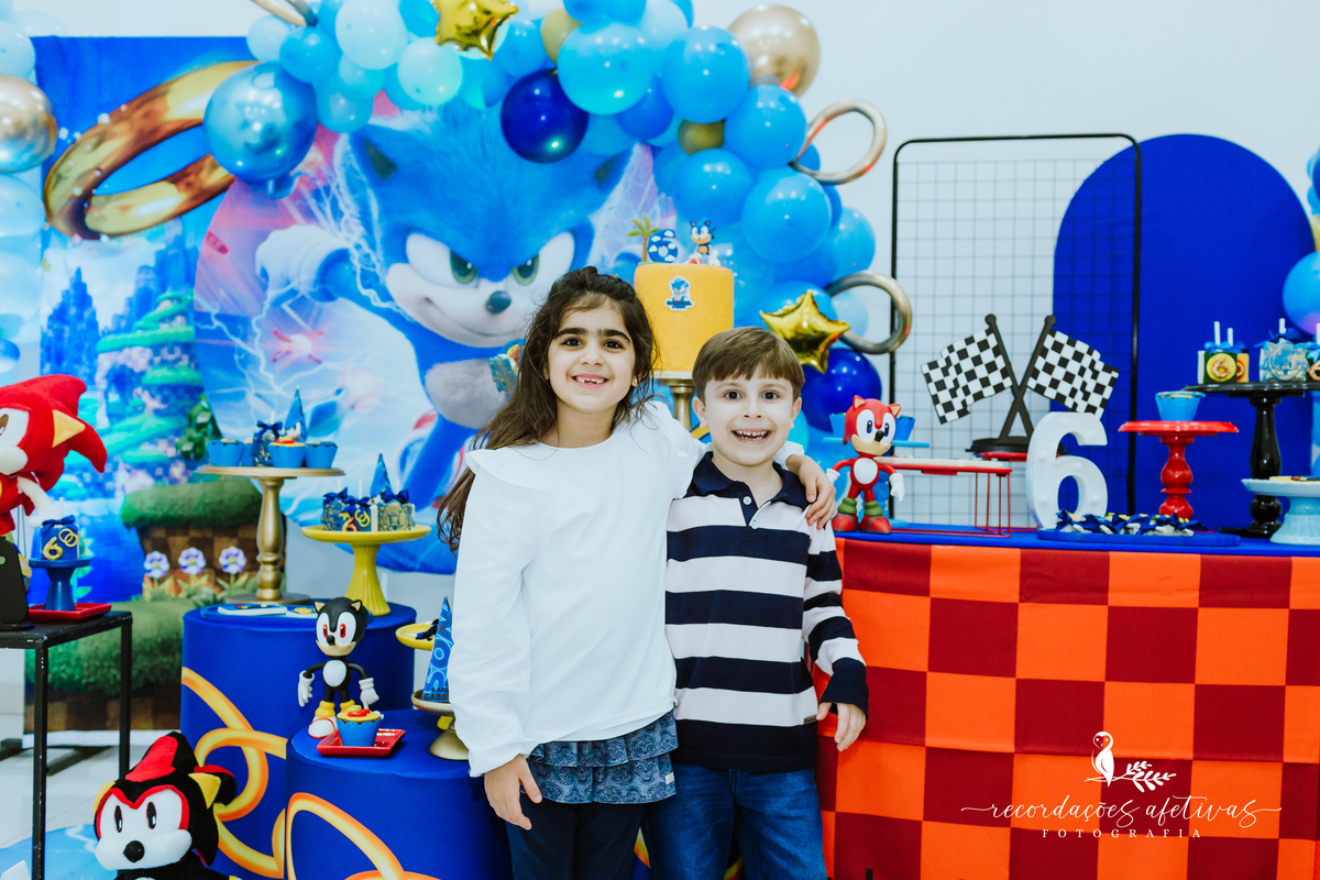 Aniversário Infantil com Tema Sonic Realizado no Espaço Play Buffet em Osasco