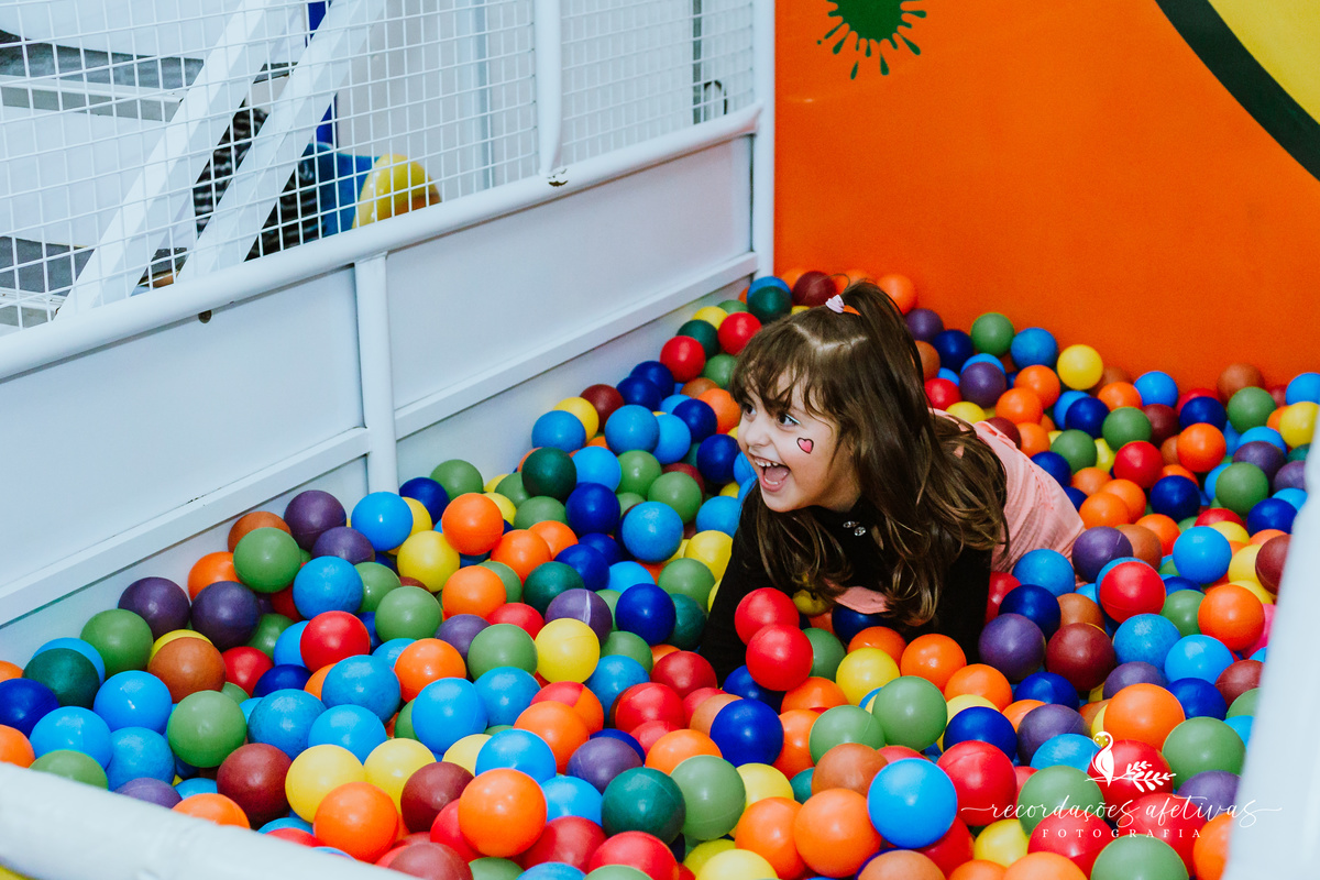 Aniversário Infantil com Tema Sonic Realizado no Espaço Play Buffet em Osasco
