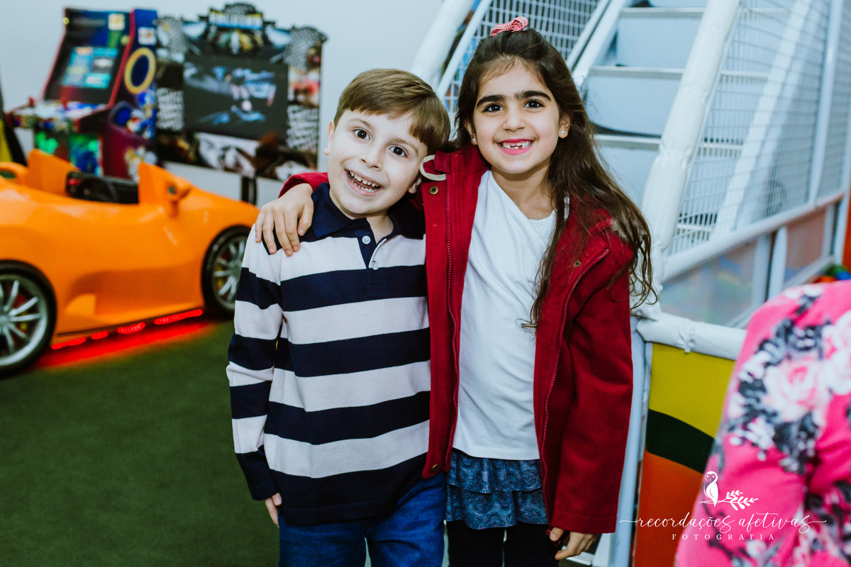 Aniversário Infantil com Tema Sonic Realizado no Espaço Play Buffet em Osasco