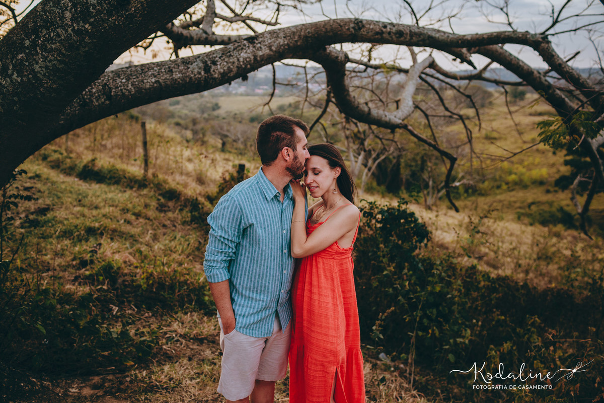 Ensaio Pré Casamento no Campo em Itu - SP