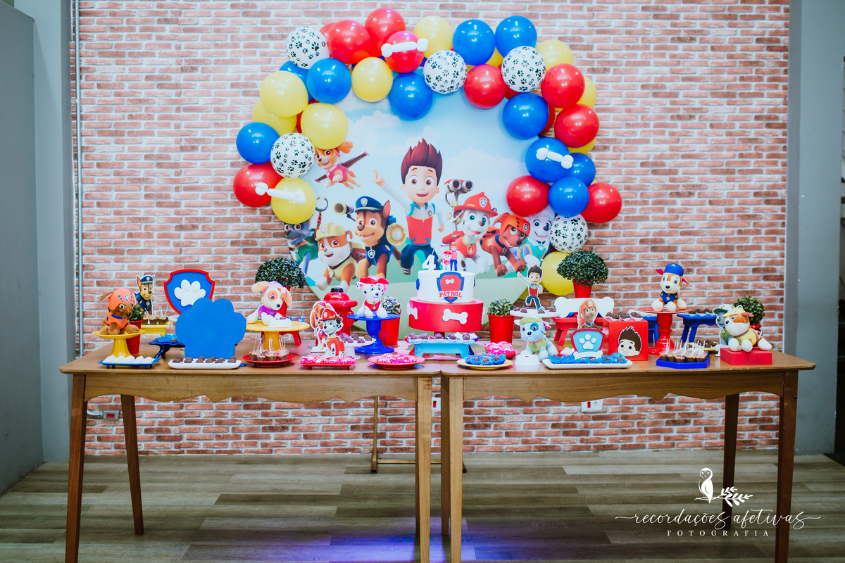 Aniversário Infantil com Tema Patrulha Canina realizado no Buffet Viva São Roque