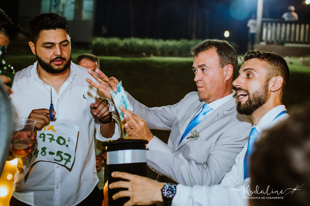 Casamento lindo realizado na igreja Matriz em São Roque e a festa no Espaço Hera 