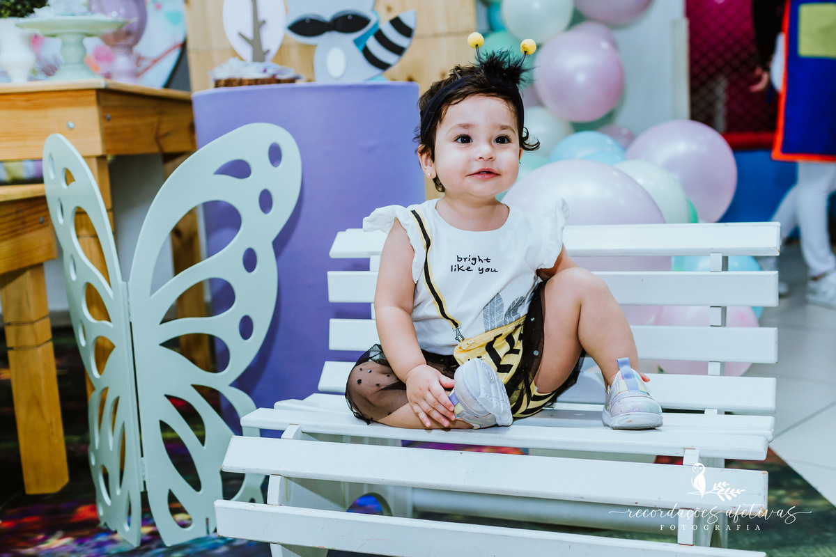 Aniversário de 1 Aninho com Tema Jardim Encantado realizado no Buffet Espaço Auê, em Santana, SP