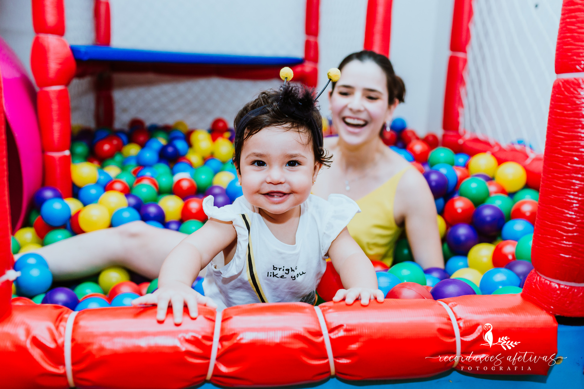 Aniversário de 1 Aninho com Tema Jardim Encantado realizado no Buffet Espaço Auê, em Santana, SP