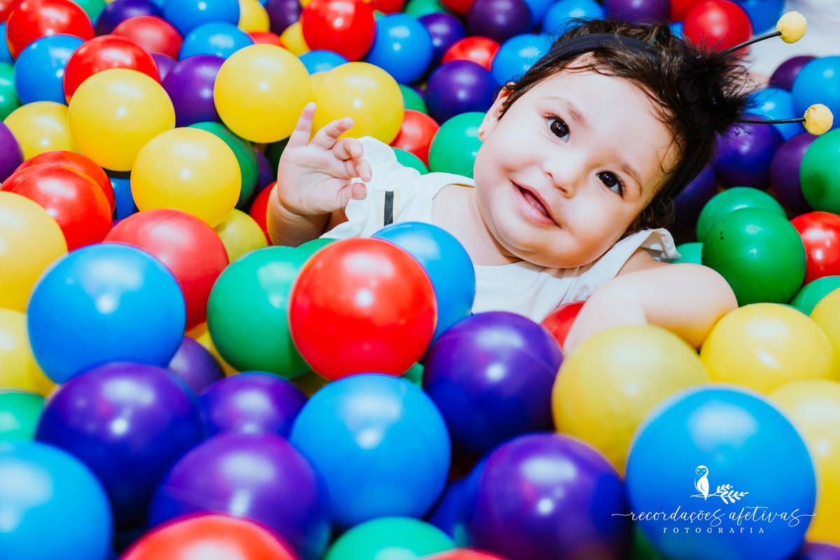 Aniversário de 1 Aninho com Tema Jardim Encantado realizado no Buffet Espaço Auê, em Santana, SP