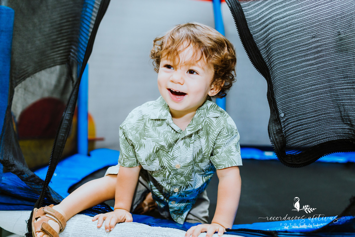 Aniversário de 1 Aninho com Tema Jardim Encantado realizado no Buffet Espaço Auê, em Santana, SP
