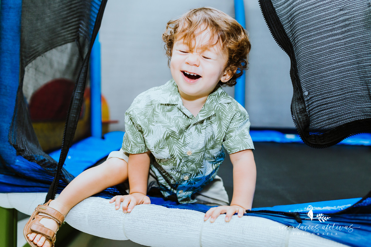 Aniversário de 1 Aninho com Tema Jardim Encantado realizado no Buffet Espaço Auê, em Santana, SP