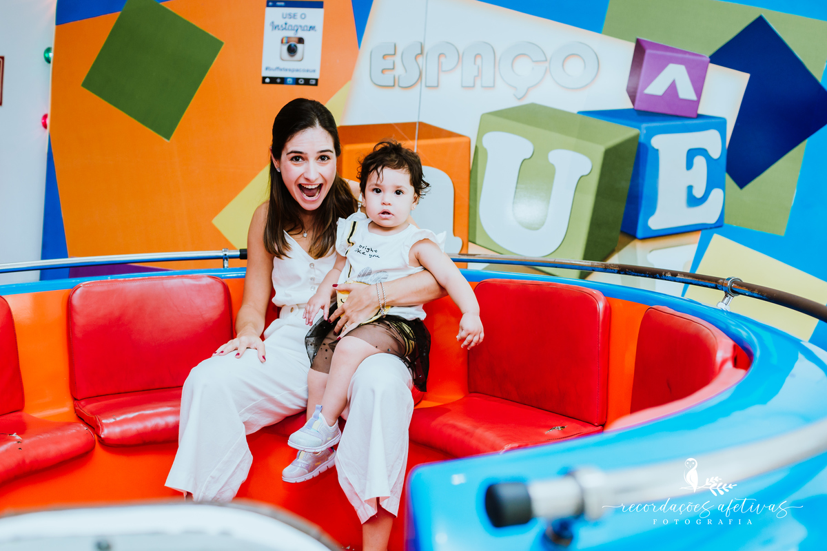 Aniversário de 1 Aninho com Tema Jardim Encantado realizado no Buffet Espaço Auê, em Santana, SP