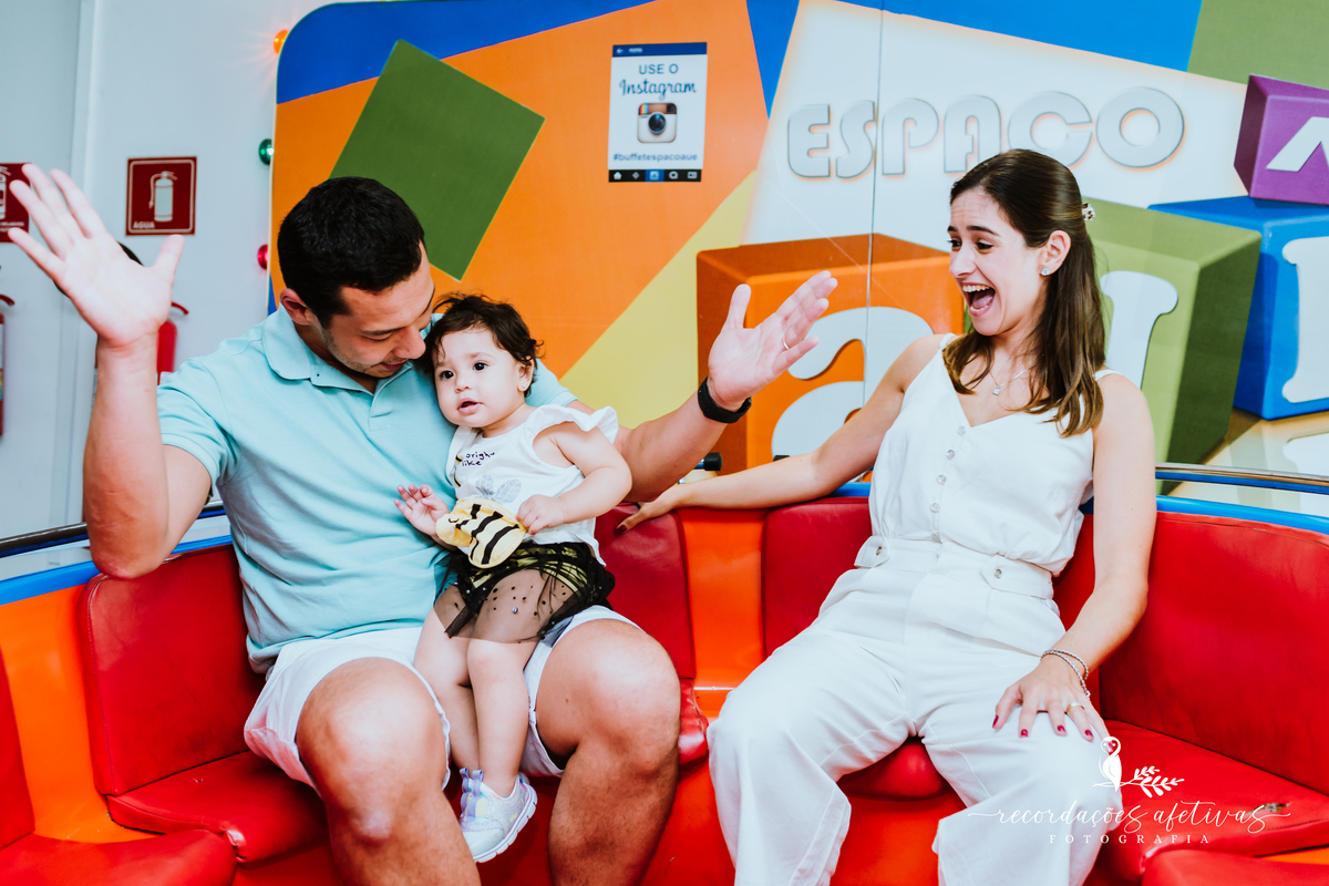 Aniversário de 1 Aninho com Tema Jardim Encantado realizado no Buffet Espaço Auê, em Santana, SP