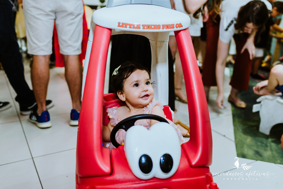 Aniversário de 1 Aninho com Tema Jardim Encantado realizado no Buffet Espaço Auê, em Santana, SP