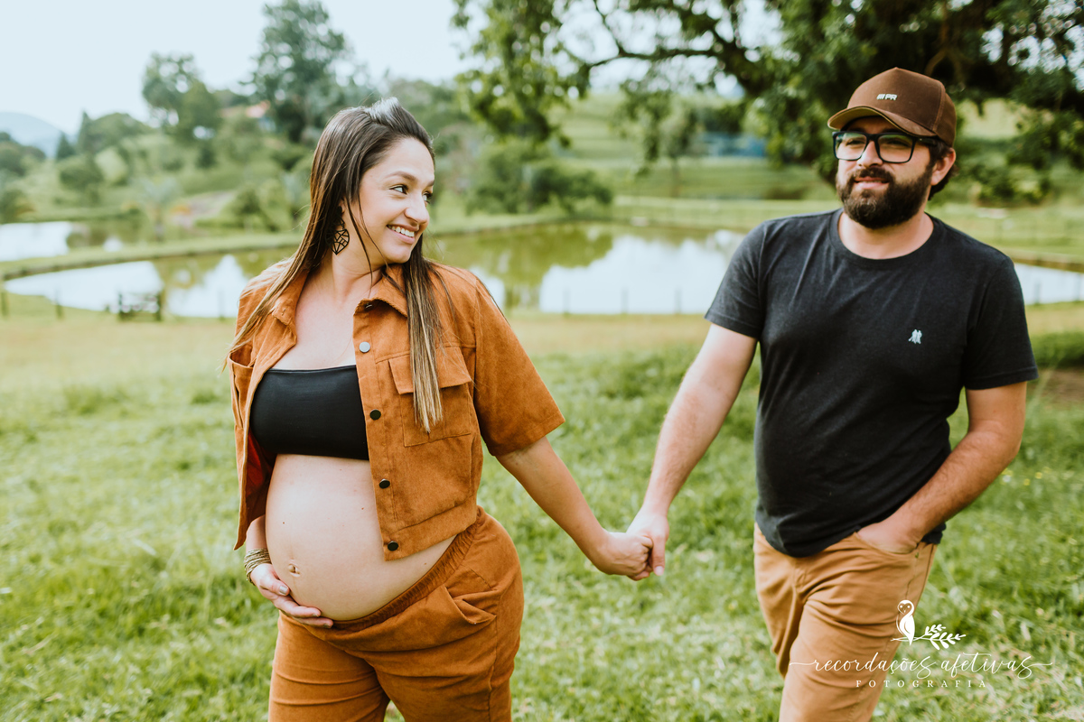 Ensaio Gestante com Animais realizado em São Roque - SP