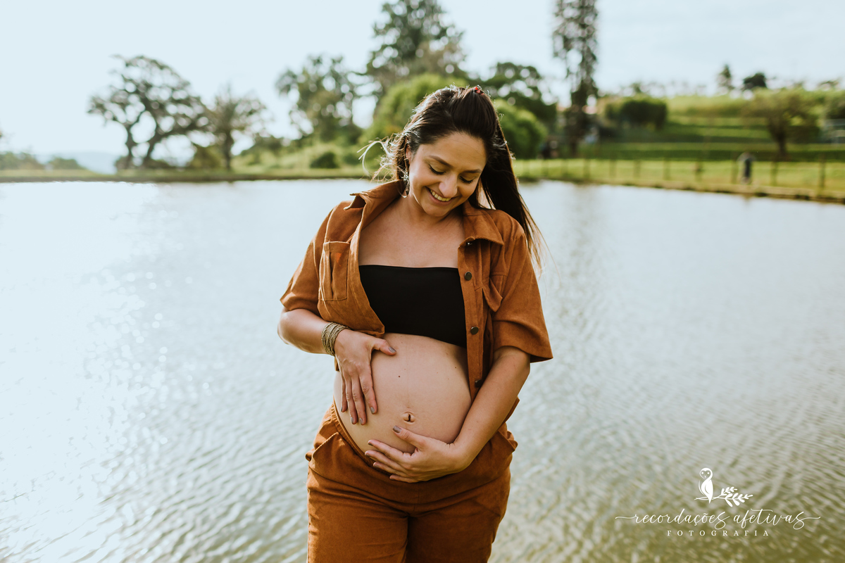 Ensaio Gestante com Animais realizado em São Roque - SP