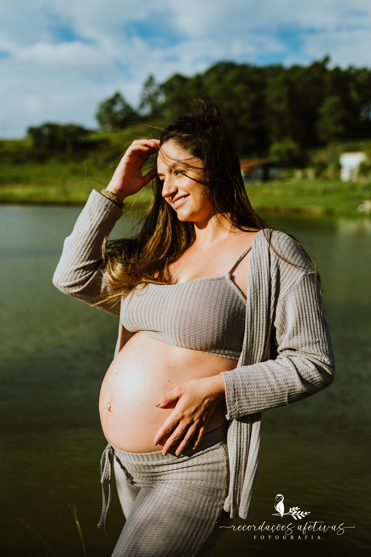 Ensaio Gestante com Animais realizado em São Roque - SP