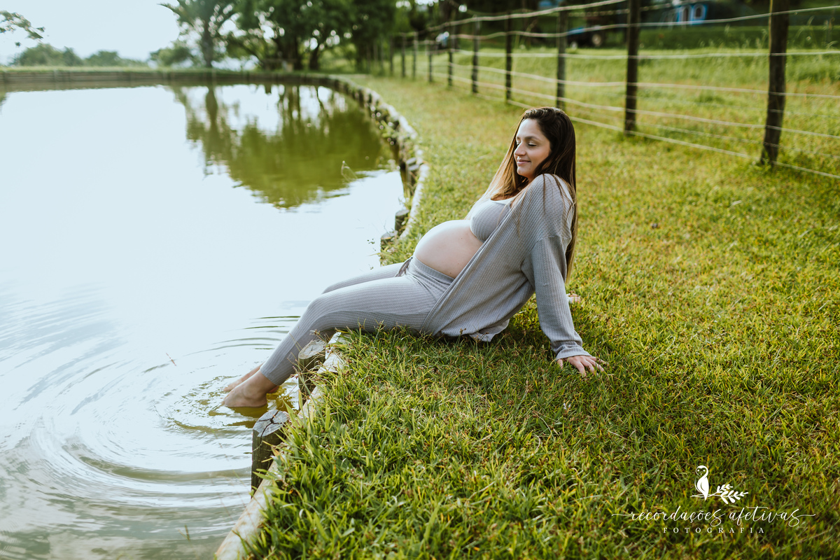 Ensaio Gestante com Animais realizado em São Roque - SP