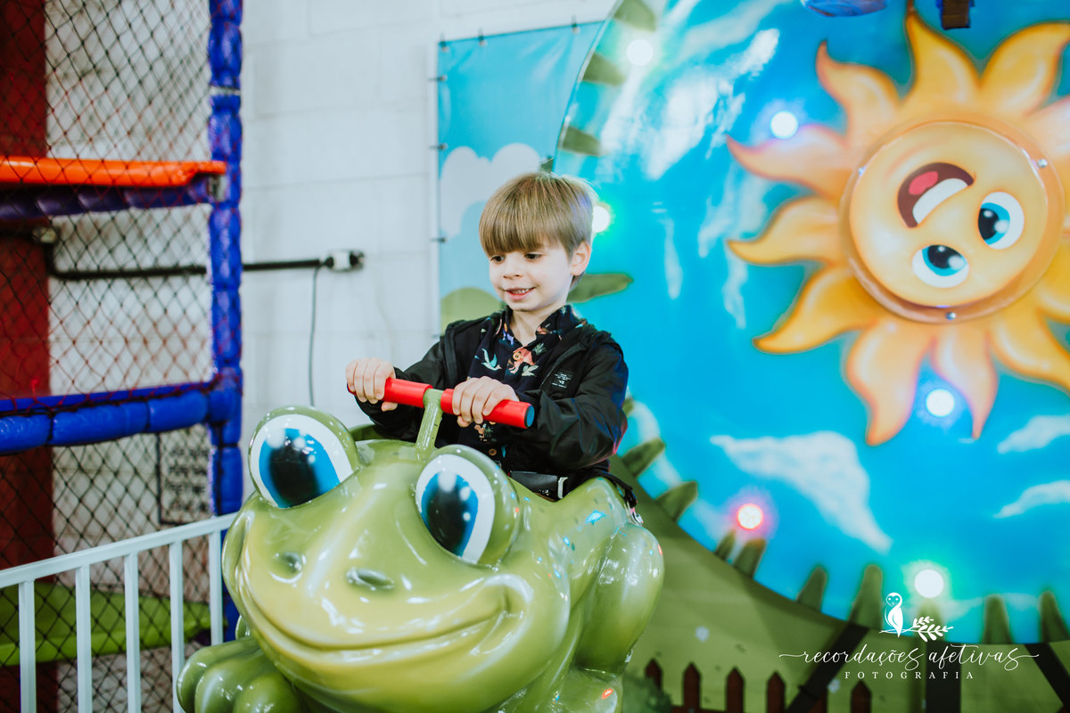 Aniversário de Menino com tema Dinossauros realizado no Buffet Festar em São Roque