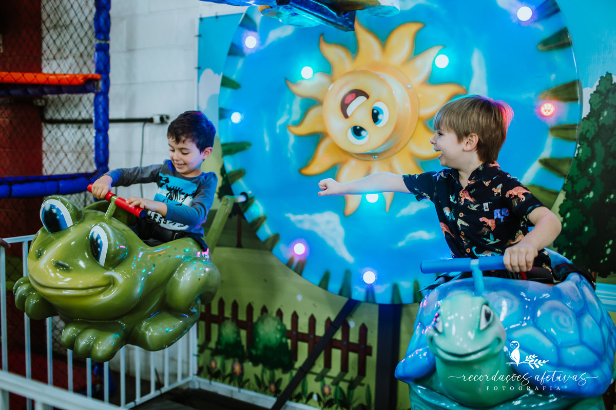 Aniversário de Menino com tema Dinossauros realizado no Buffet Festar em São Roque
