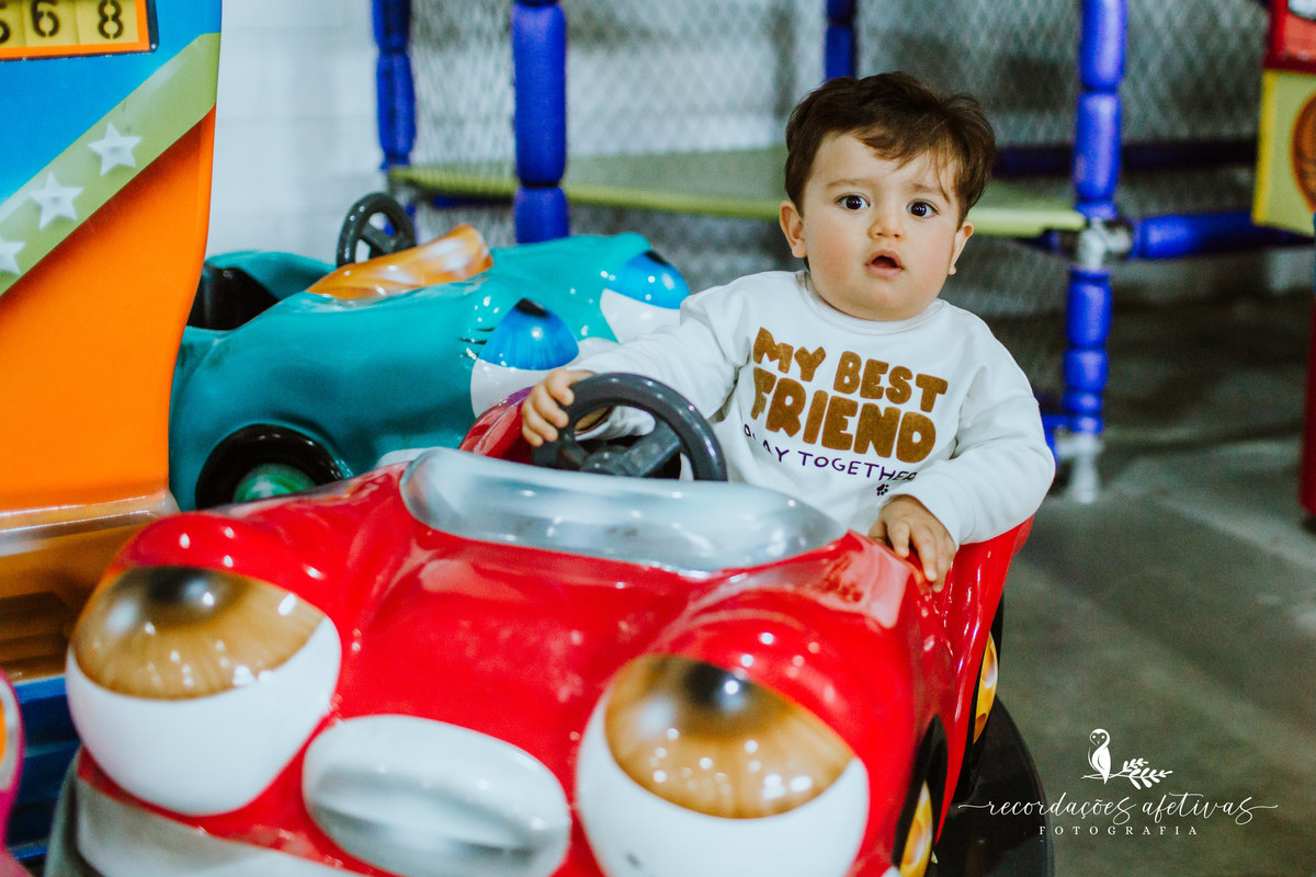 Aniversário de Menino com tema Dinossauros realizado no Buffet Festar em São Roque
