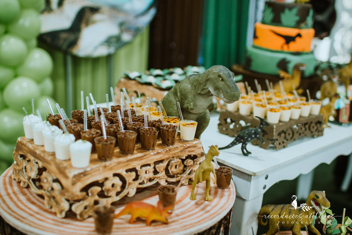 Aniversário de Menino com tema Dinossauros realizado no Buffet Festar em São Roque