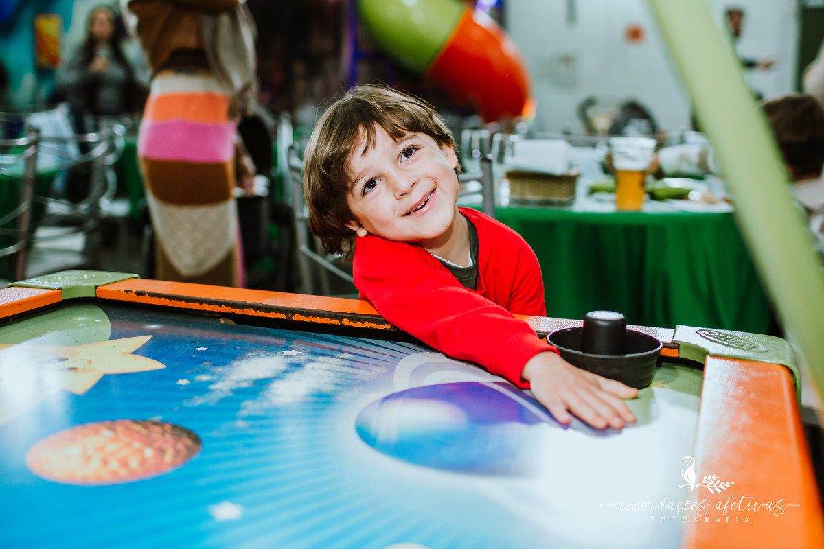 Aniversário de Menino com tema Dinossauros realizado no Buffet Festar em São Roque