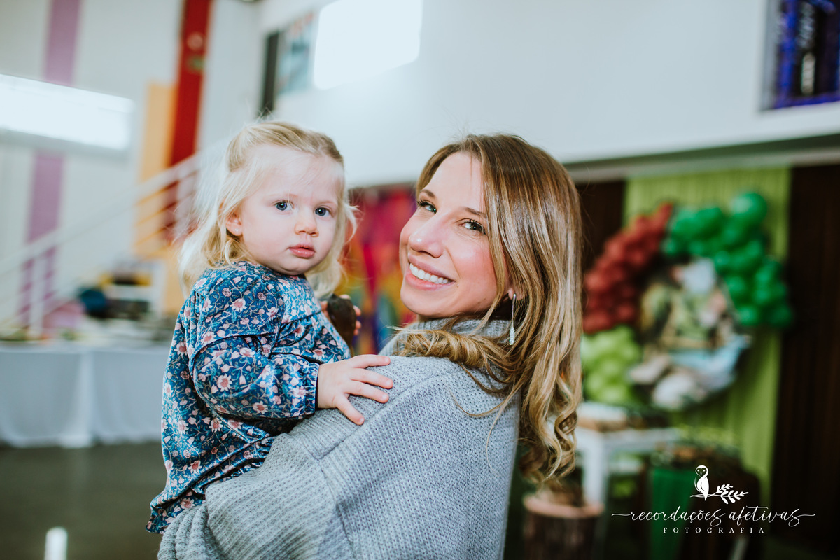 Aniversário de Menino com tema Dinossauros realizado no Buffet Festar em São Roque