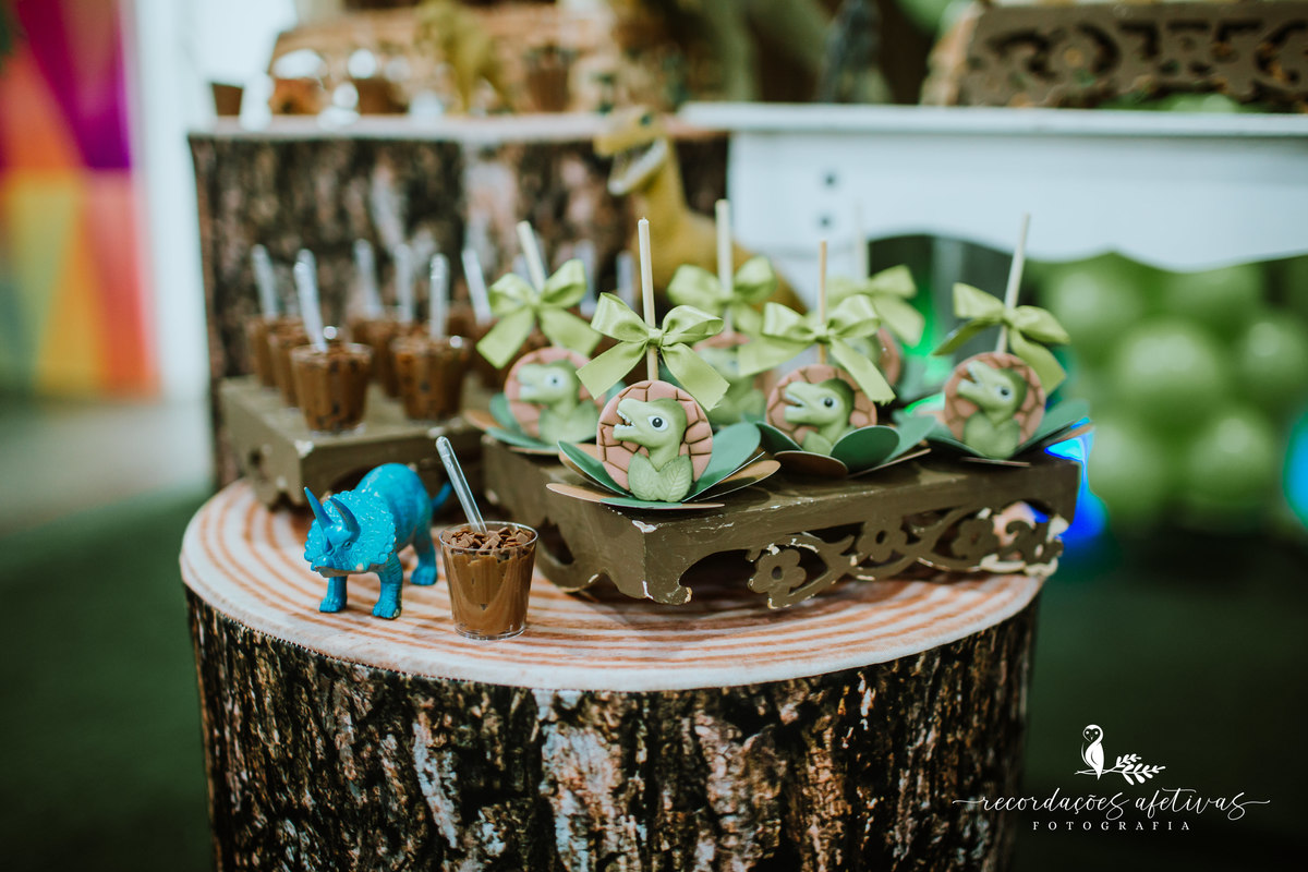 Aniversário de Menino com tema Dinossauros realizado no Buffet Festar em São Roque