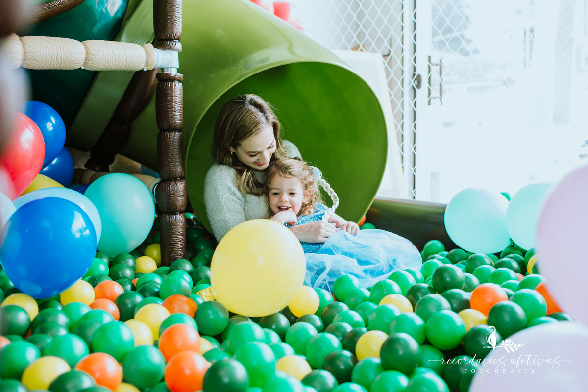 Aniversario Infantil com Tema Frozen realizado no Buffet Viva São Roque