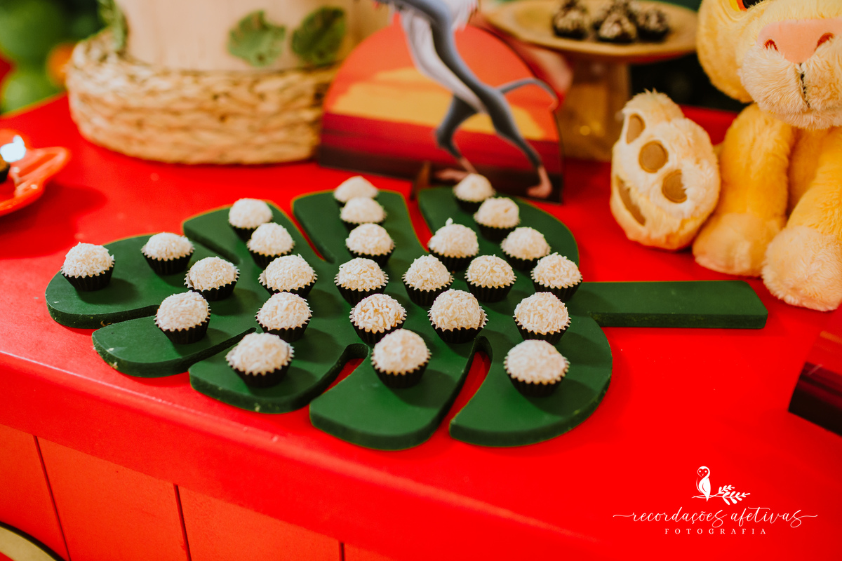 Aniversário Infantil com Tema O Rei Leão, realizado no Buffet No Meio do Mato em Itu - SP
