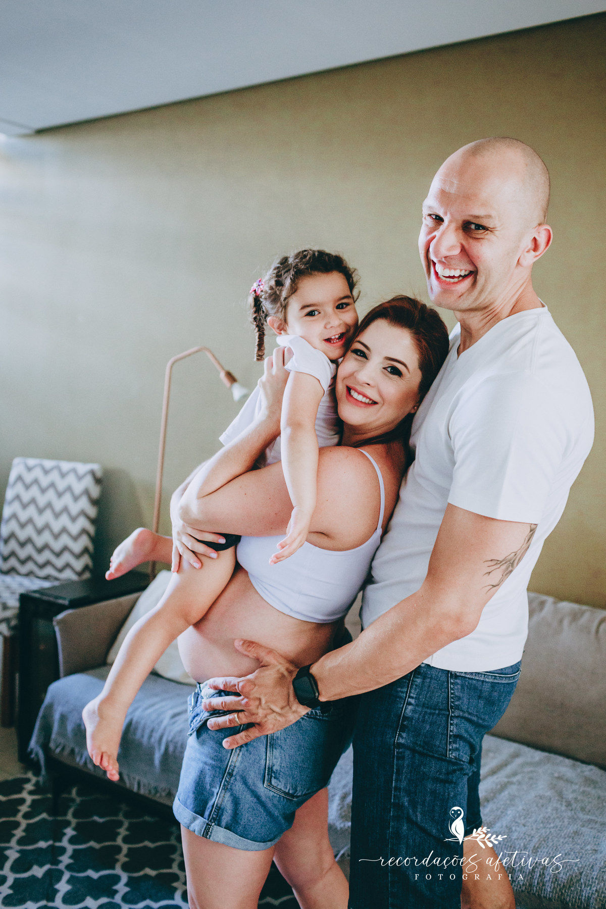 Ensaio Gestante com criança e cachorros realizado em Sorocaba - SP