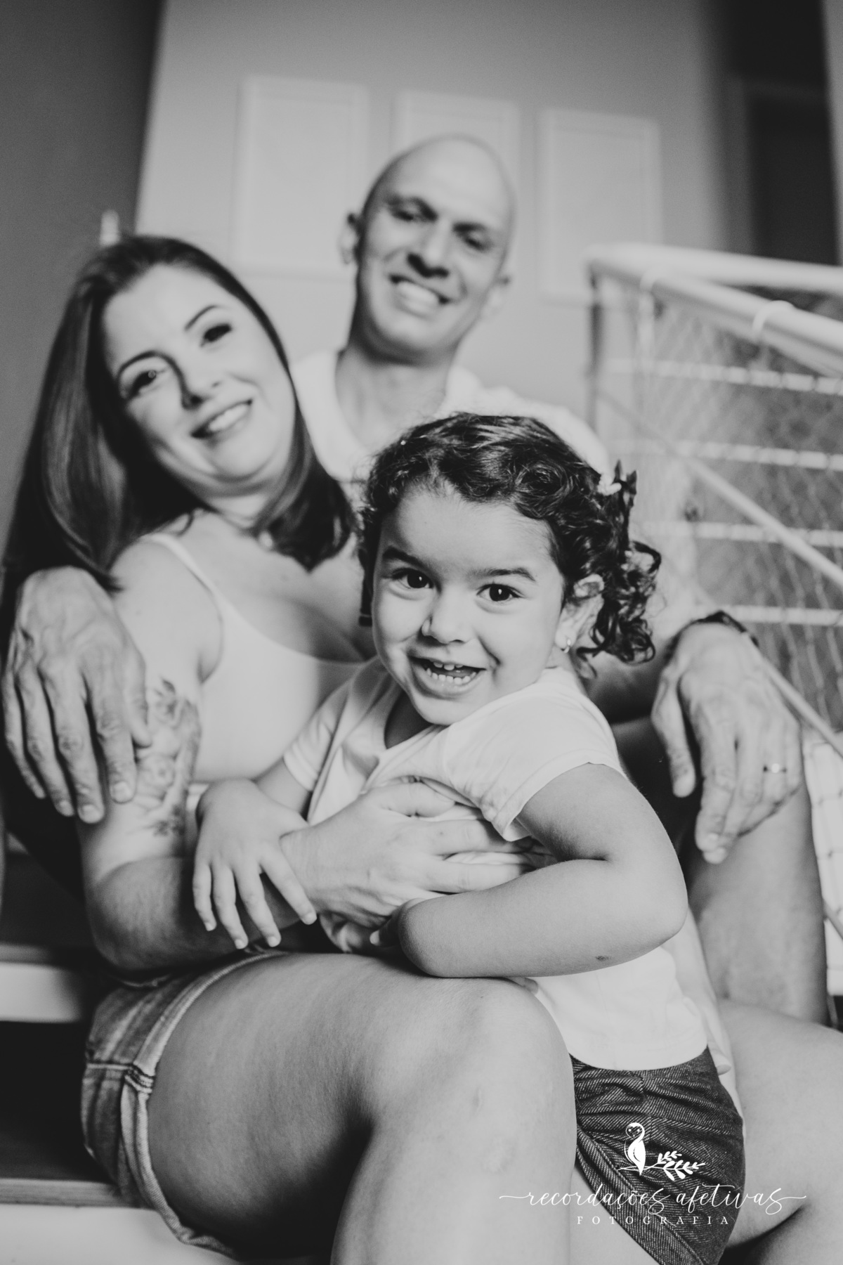 Ensaio Gestante com criança e cachorros realizado em Sorocaba - SP