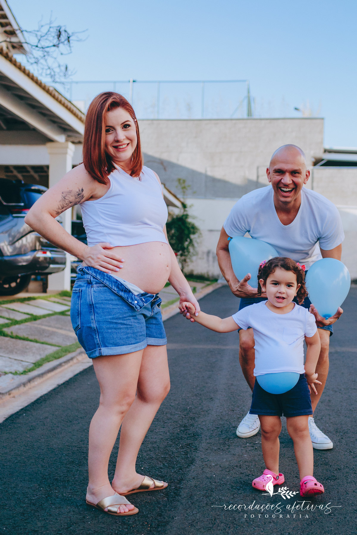 Ensaio Gestante com criança e cachorros realizado em Sorocaba - SP