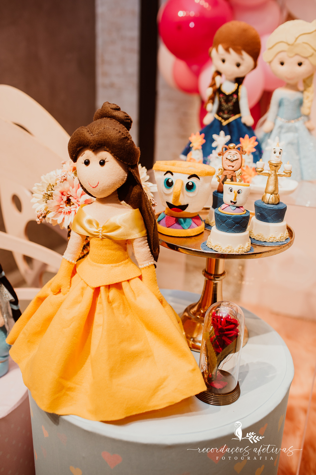 Aniversário de menina com tema Princesas Disney realizado no Buffet Festaria em SP