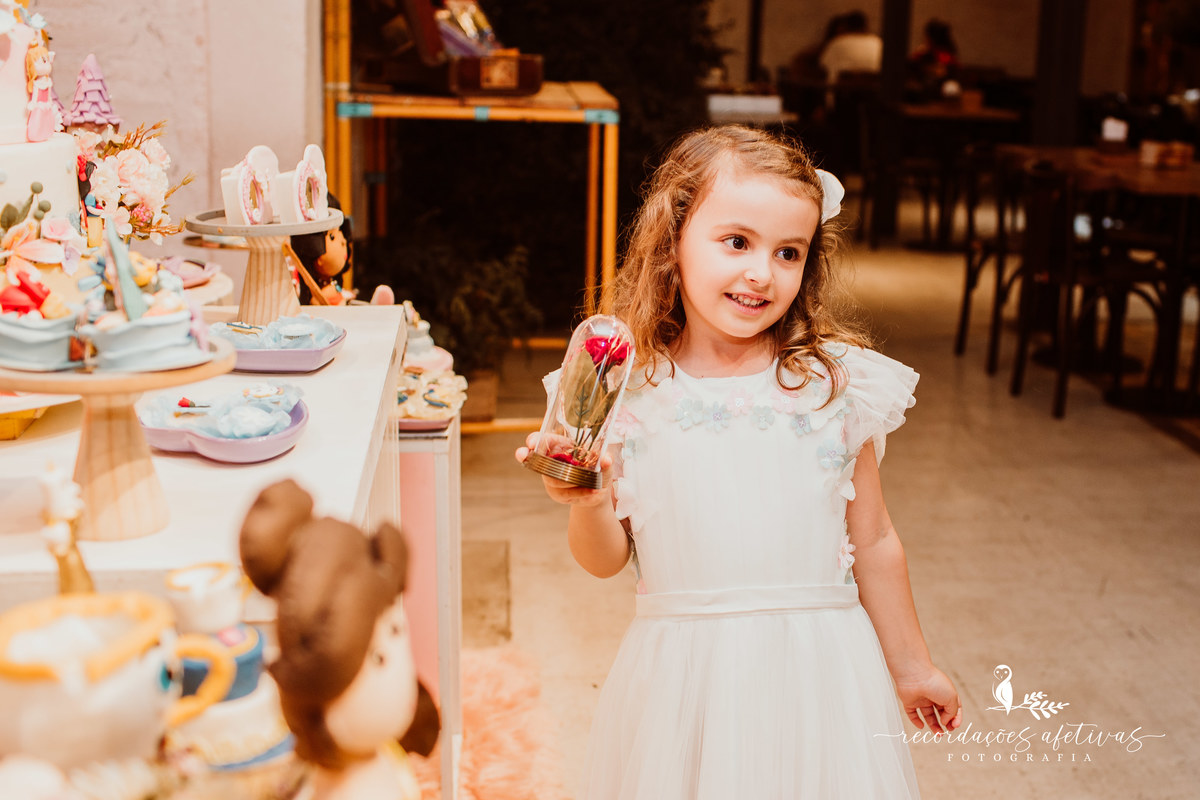 Aniversário de menina com tema Princesas Disney realizado no Buffet Festaria em SP