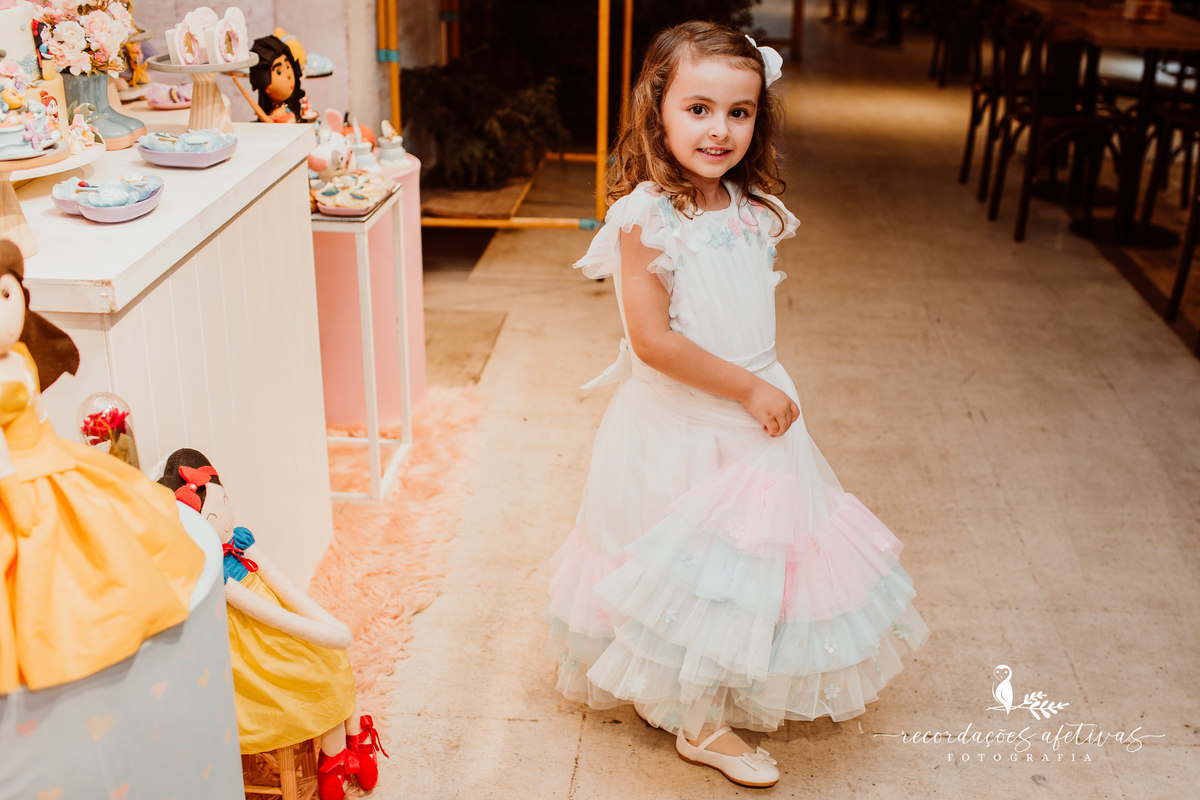 Aniversário de menina com tema Princesas Disney realizado no Buffet Festaria em SP