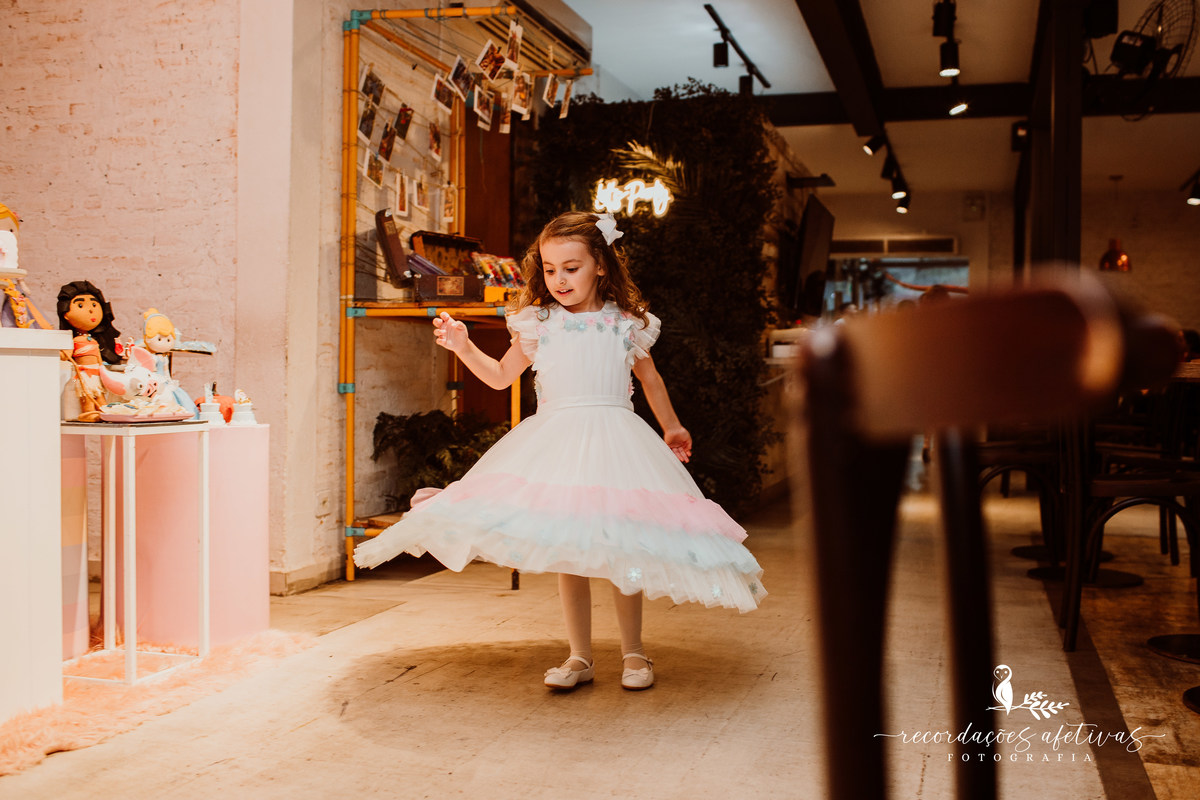 Aniversário de menina com tema Princesas Disney realizado no Buffet Festaria em SP