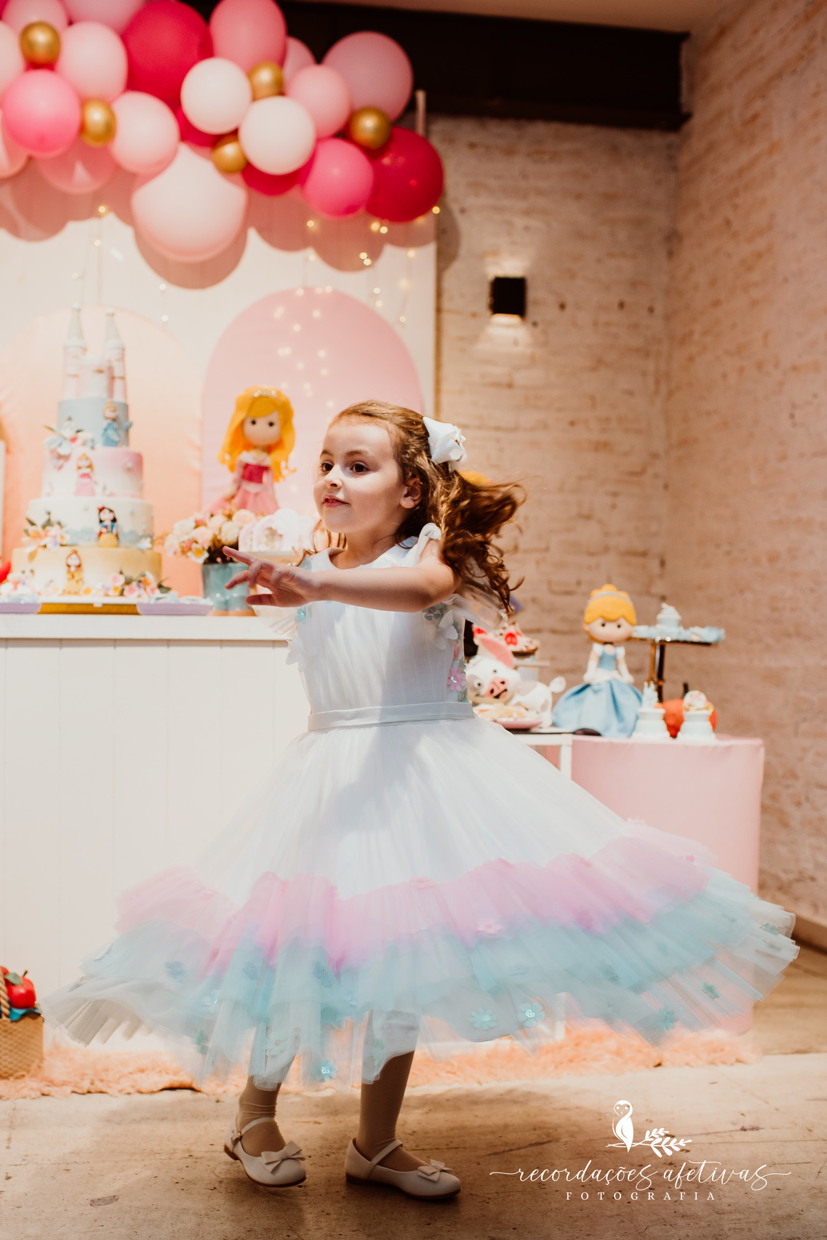 Aniversário de menina com tema Princesas Disney realizado no Buffet Festaria em SP