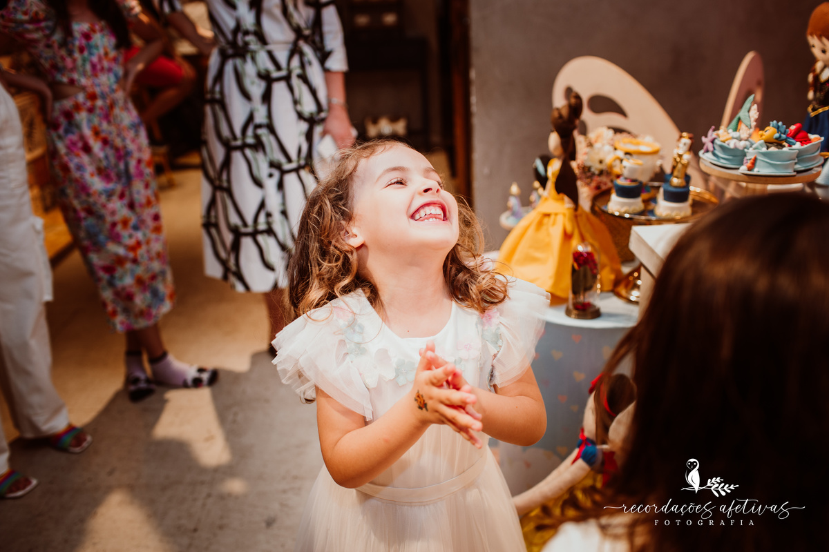 Aniversário de menina com tema Princesas Disney realizado no Buffet Festaria em SP