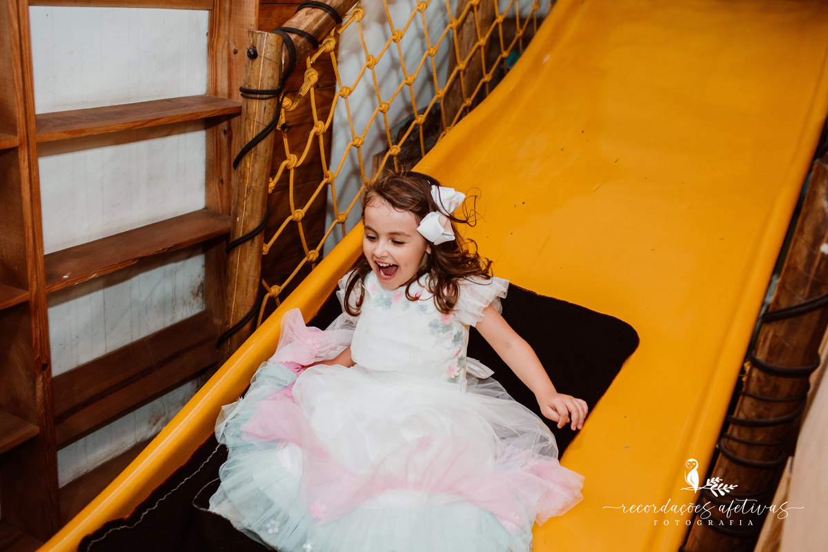 Aniversário de menina com tema Princesas Disney realizado no Buffet Festaria em SP