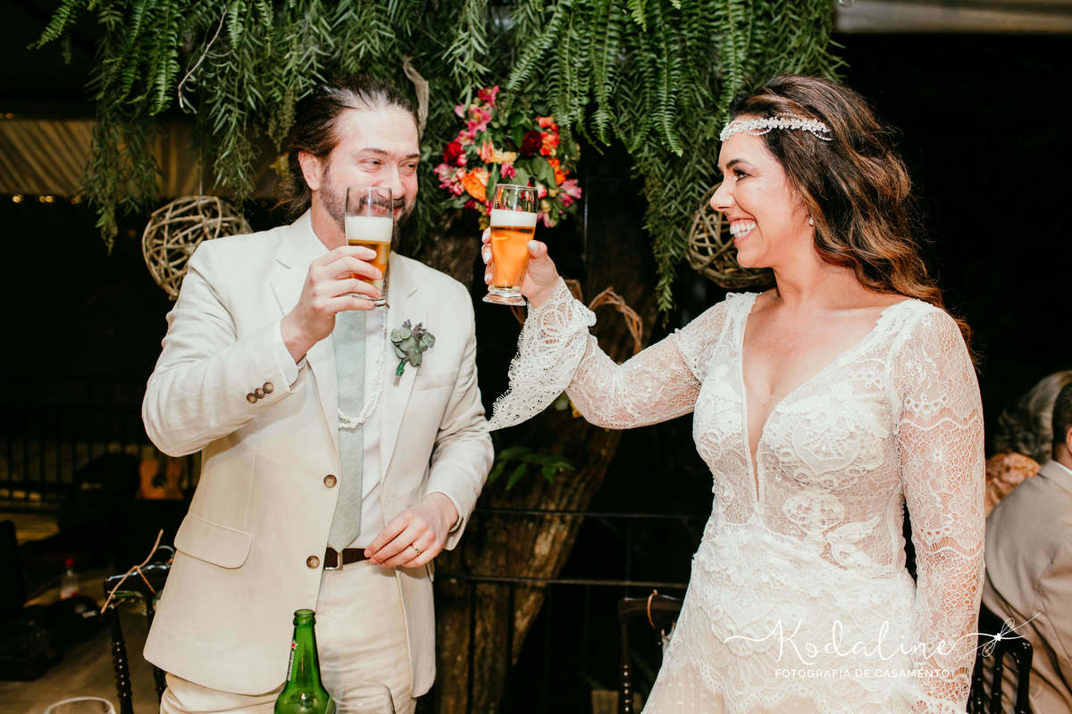 Casamento com cerimônia xamânica realizado no Restaurante Stefano e Making-Of noiva realizado no Espaço Garden em São Roque - SP